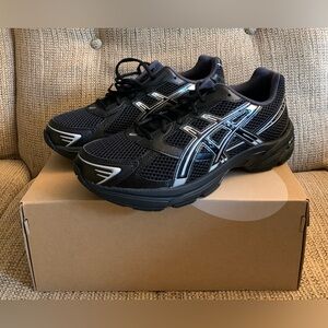 ASICS Gel-1130 Black Pure Silver Sneakers 1201A906-001 Men's Size 9 NEW Shoes